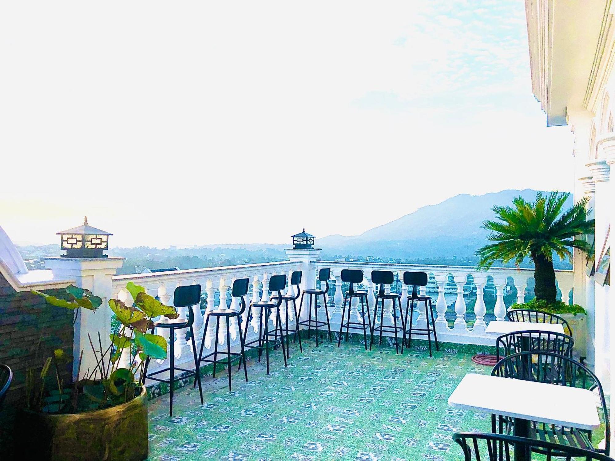 Hotel Hoa NáNg Баолок Экстерьер фото