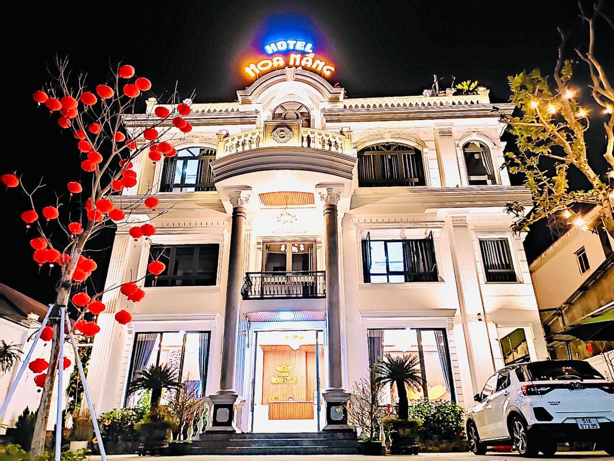 Hotel Hoa NáNg Баолок Экстерьер фото